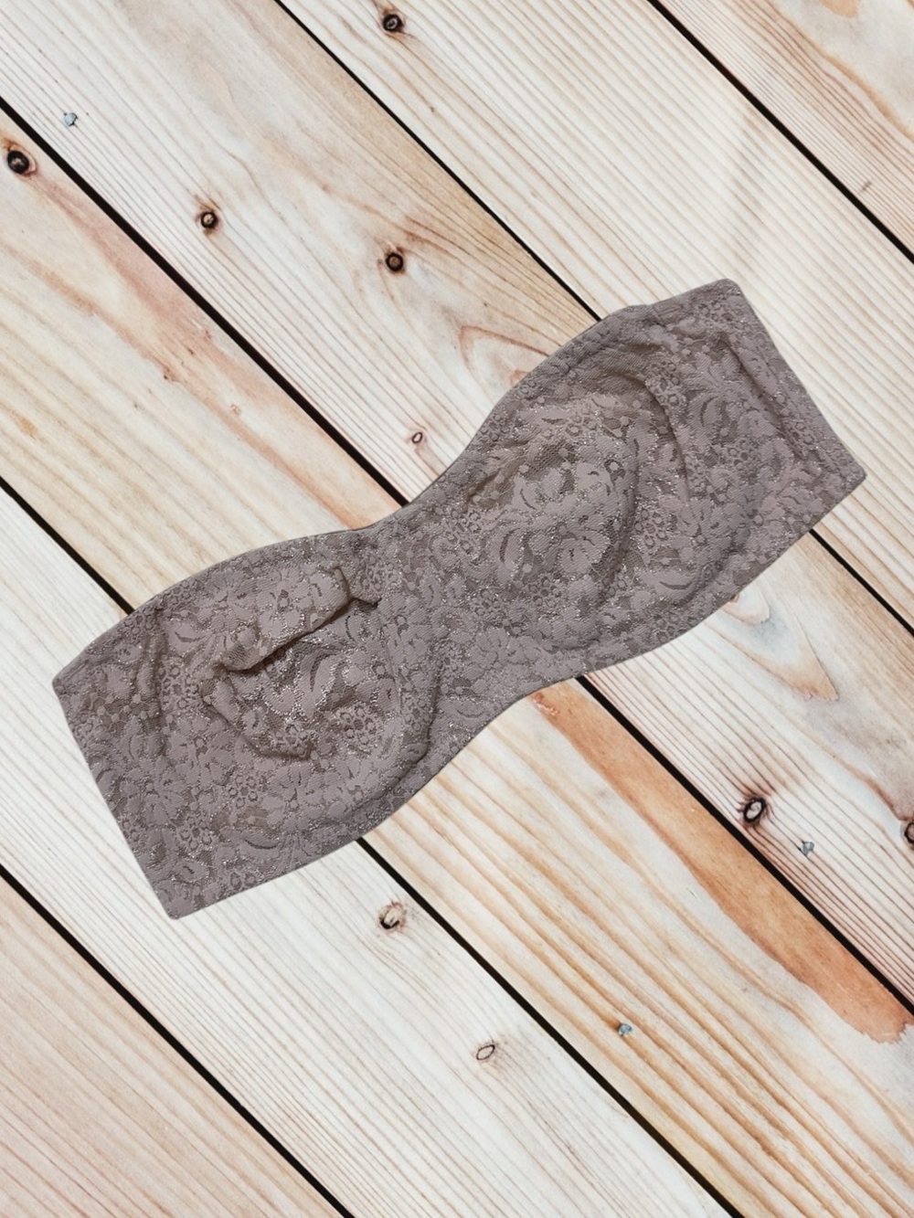 Wacoal 36C beige Halo Lace Strapless Bra
